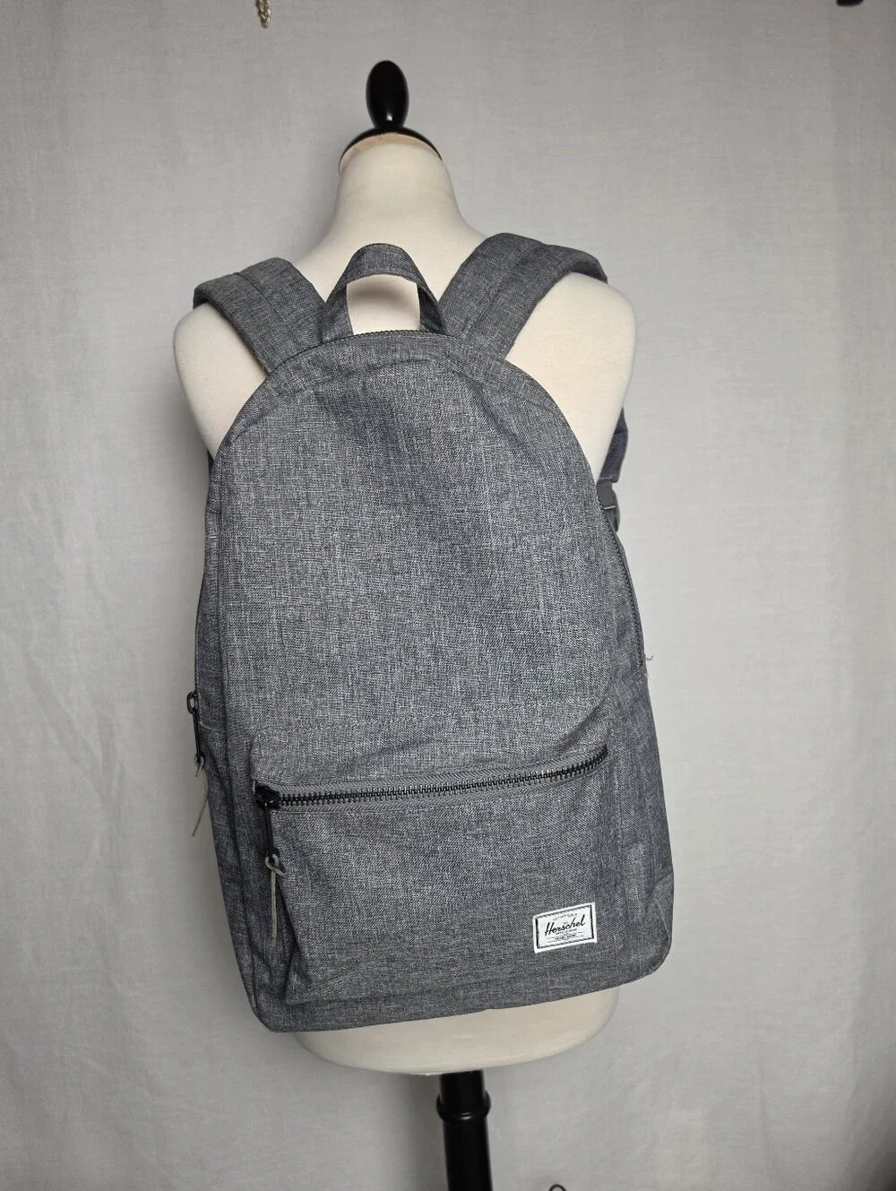 Herschel Supply Co. Classic 23.OL Raven Backpack Heathered Gray Laptop Notebook
